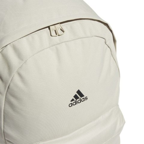 Plecak adidas Classic Badge of Sport 3-Stripes IR9757