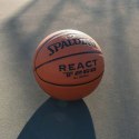 Piłka do koszykówki Spalding React TF-250 76801Z