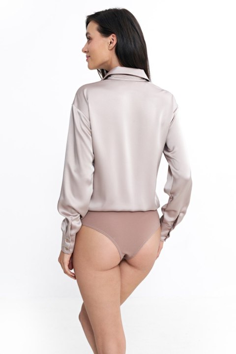 Satynowa koszula body K80 Beige - Nife