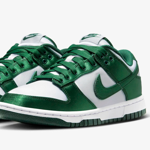 Buty NIKE Dunk Low - Zielono-białe - Team Green