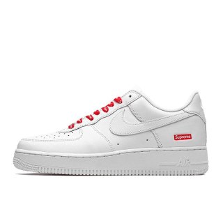 Buty sportowe NIKE Air Force 1 - Supreme Białe DN1431-102