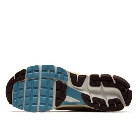 Nike Zoom Vomero 5 FB8825-111, Oatmeal/Pale Ivory-Sail-Light Chocolate